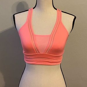 TAKE 20% OFF Victoria’s Secret Sports bra